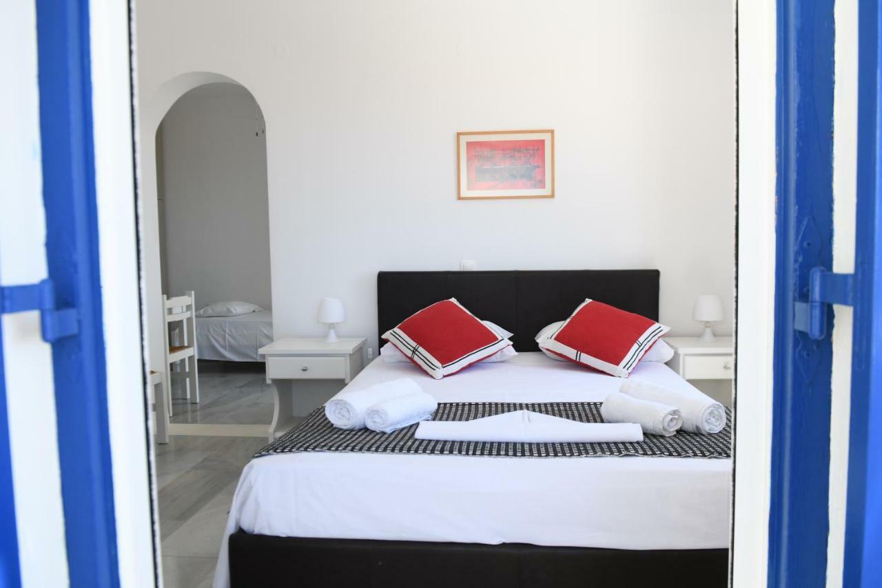Dryades Family Hotel Drios Buitenkant foto